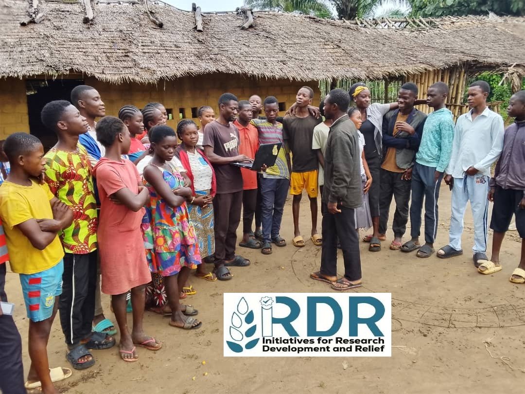 IRDR-ONG accompagne les jeunes autochtones dans l’apprentissage de l’outil informatique en Équateur